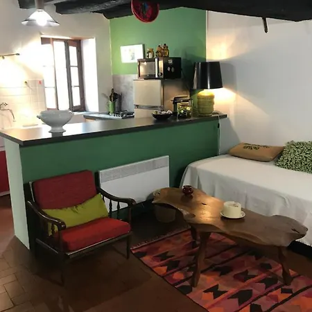 Nyaraló Maison De Village