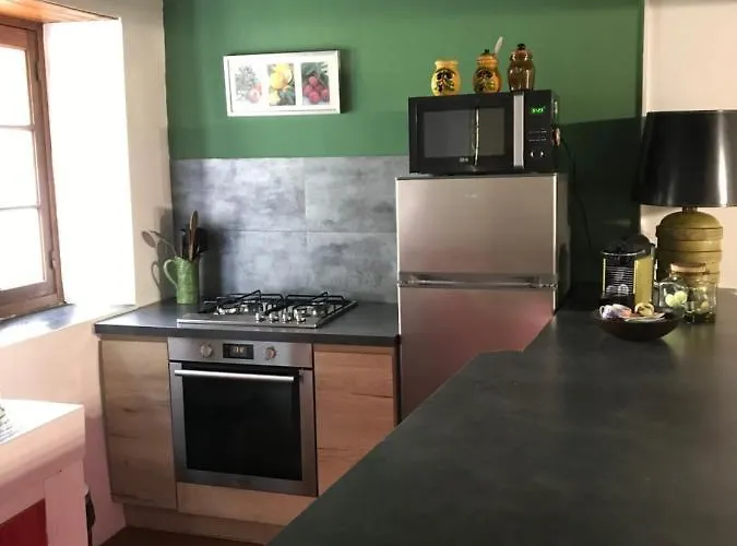 Maison De Village * Ortiporio